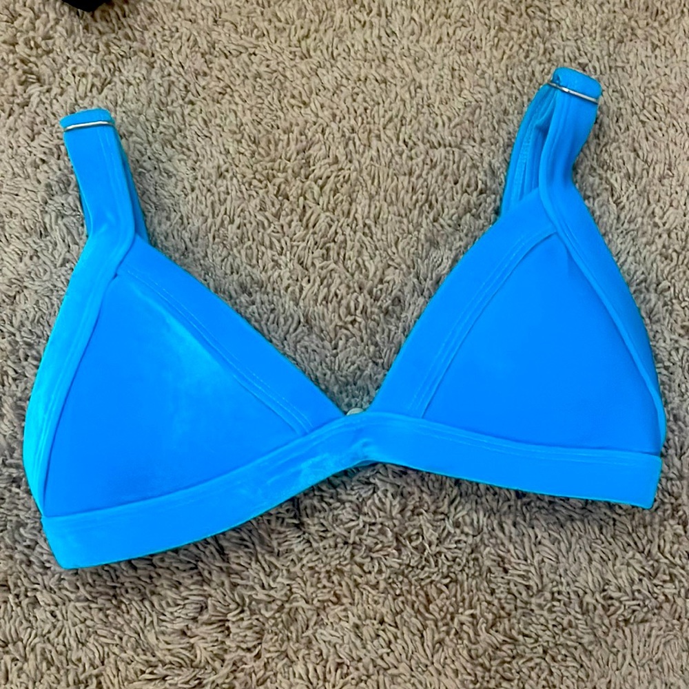 OneOne Velvet Blue Top